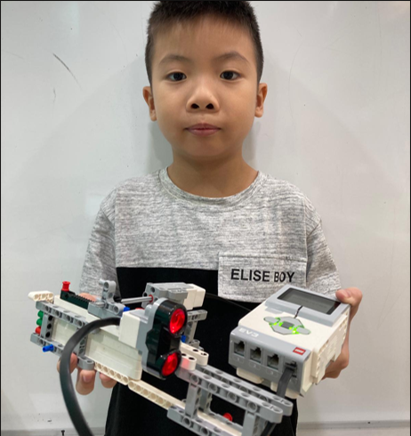 Project 2: Ultrasonic activated Tractor