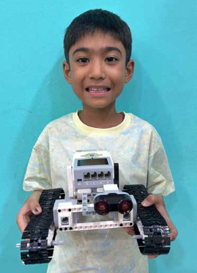 Project 2: Ultrasonic Activated Tractor 