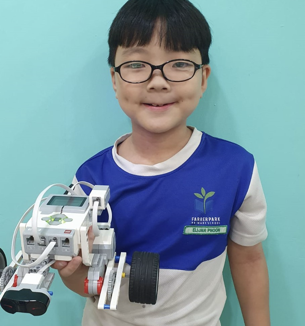 Project 4: Touch and Ultrasonic Activated Car