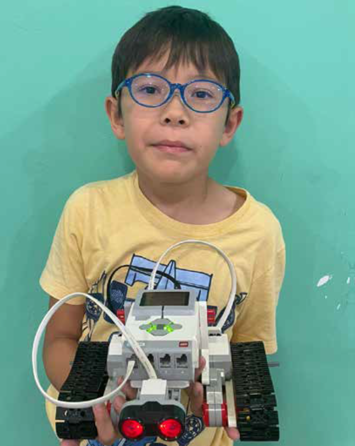 Project 2: Ultrasonic Activated Tractor 