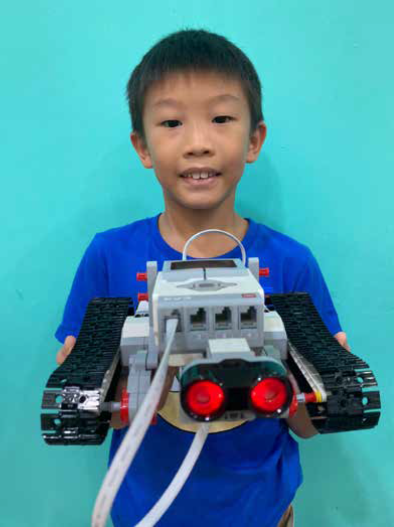 Project 2: Ultrasonic Activated Tractor