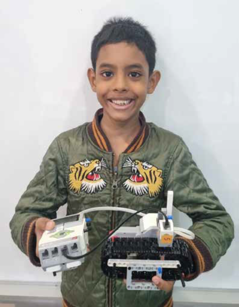 Project 2: Ultrasonic Activated Tractor