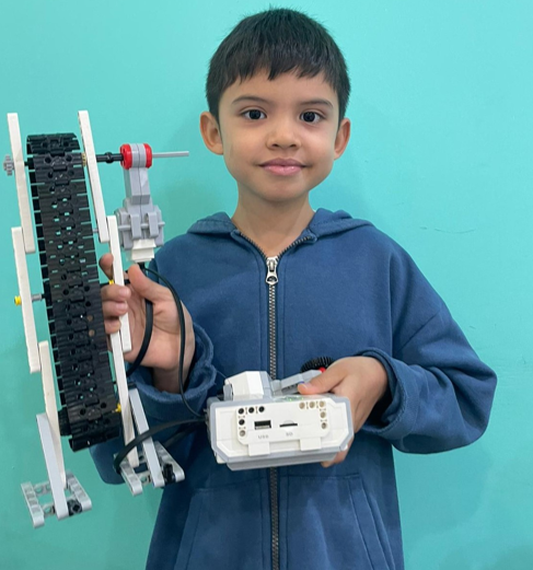 Project 2: Motor controlled escalator