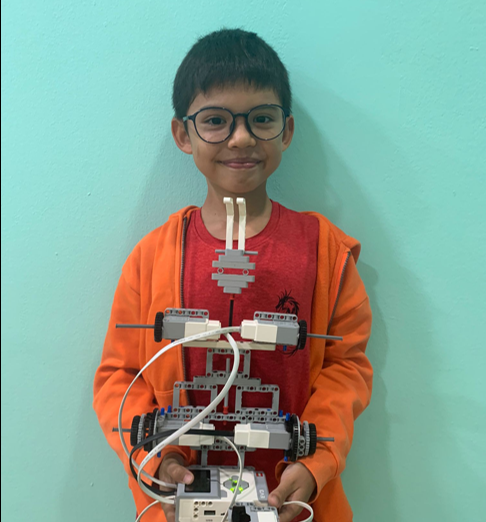 Project 6: Geared king kong hands that increase speed