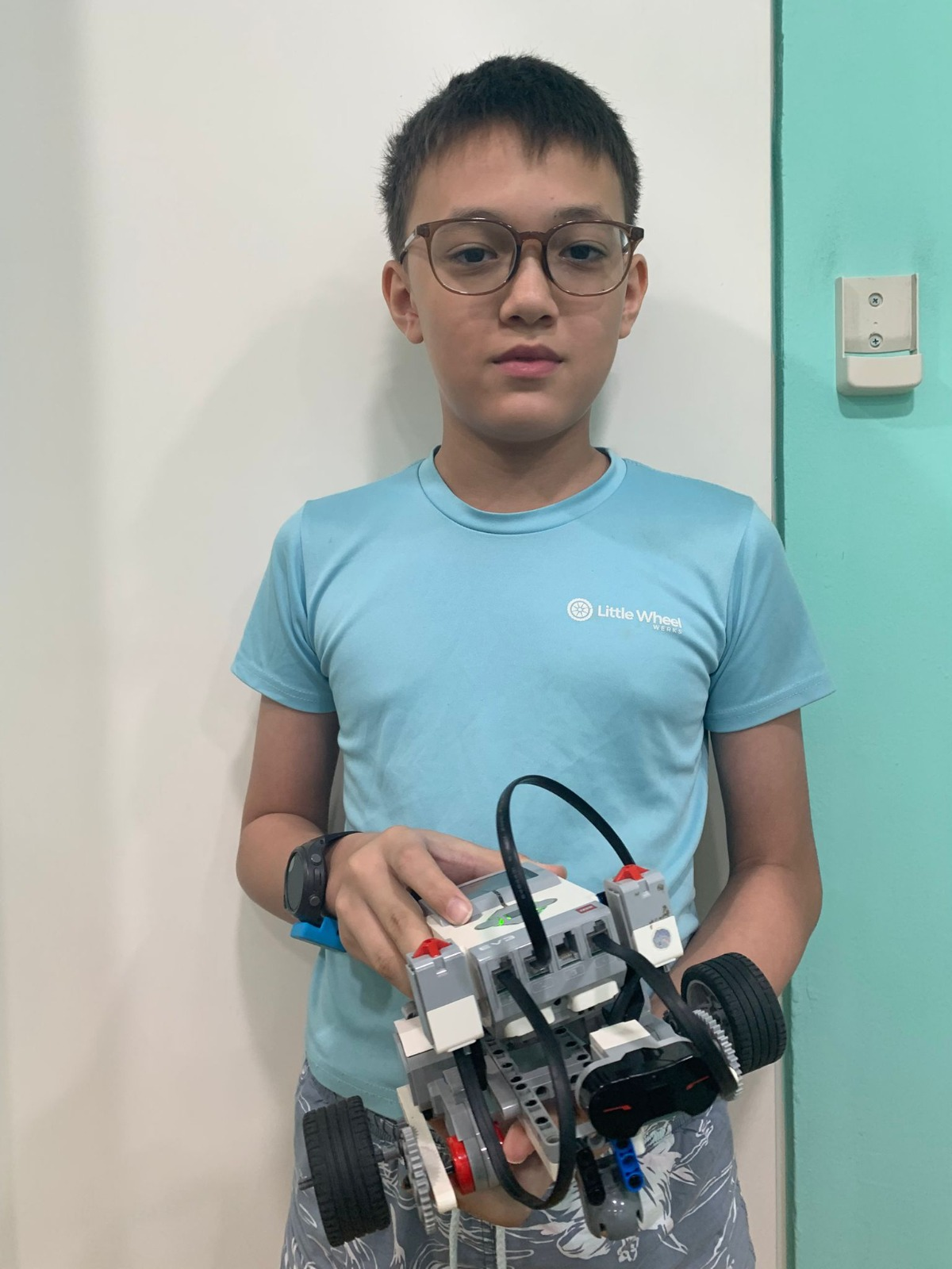 Project 3: Touch-activated robotic car