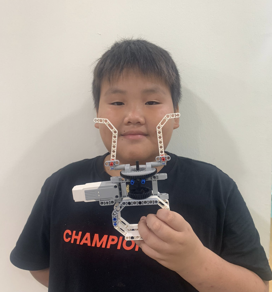 Project 4: Spinning Rabbit Head