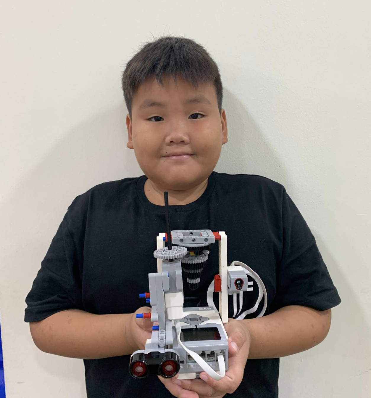 Project 5: Sensor-Controlled Spinning Top