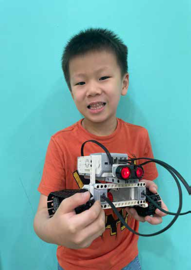 Project 2: Ultrasonic Activated Tractor 