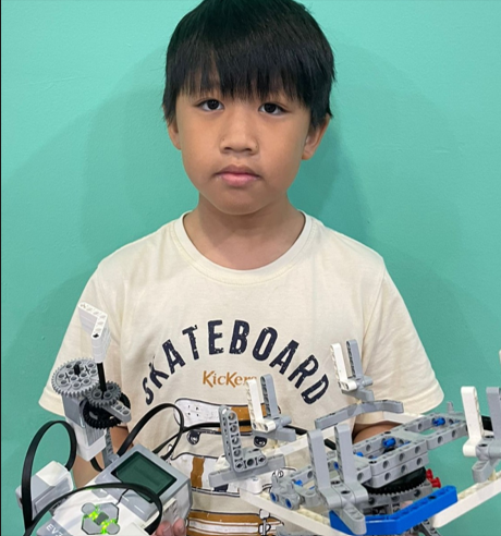 Project 6: Colour and touch speed activated merry go round