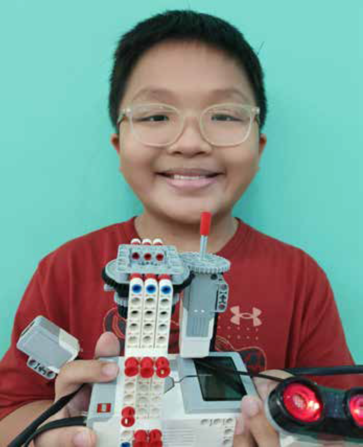 Project 4: Colour & Ultrasonic Activated Spinning Top